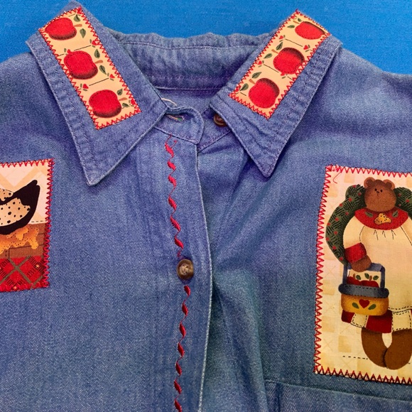 Woman’s Country theme button shirt size Lg - Picture 2 of 3